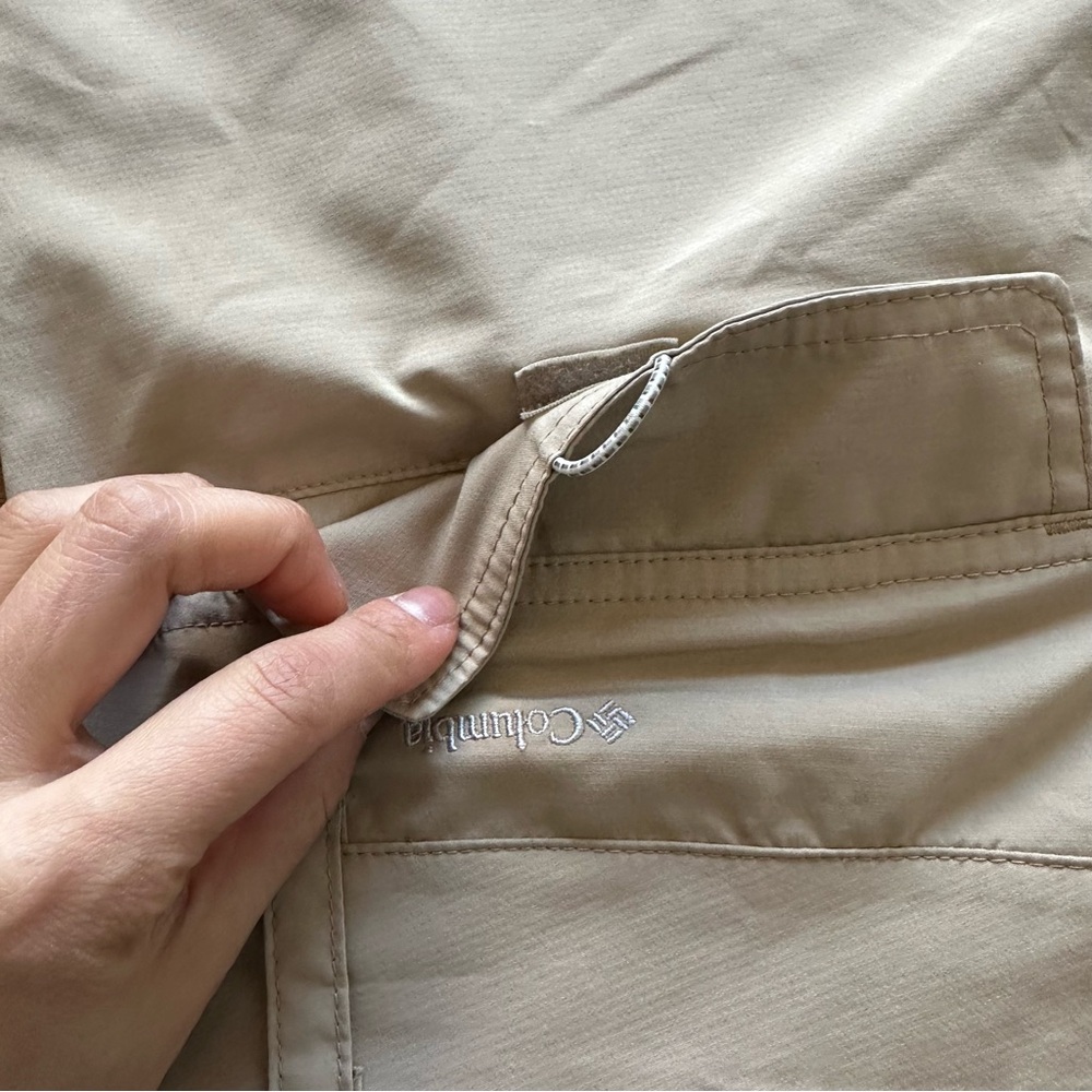 Columbia Women's Beige Cargo Shorts size 8 6L - Picture 9 of 14